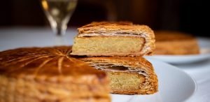 Lire la suite à propos de l’article GALETTE & CADEAUX PERE NOEL